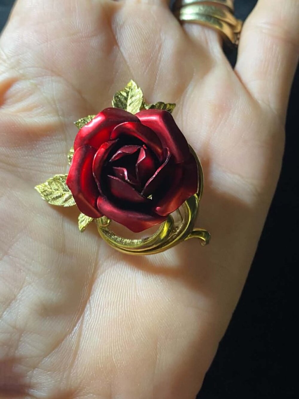 Vintage Antique Gold tone Red Metallic Rose Brooch - Picture 2 of 4